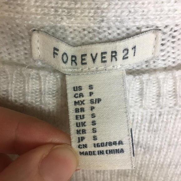 Forever 21 penguin Christmas sweater soft small - Picture 5 of 6